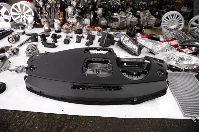 CAPTUR ÇIKMA YEDEK PARÇA FLUENCE ÖN GÖGÜS